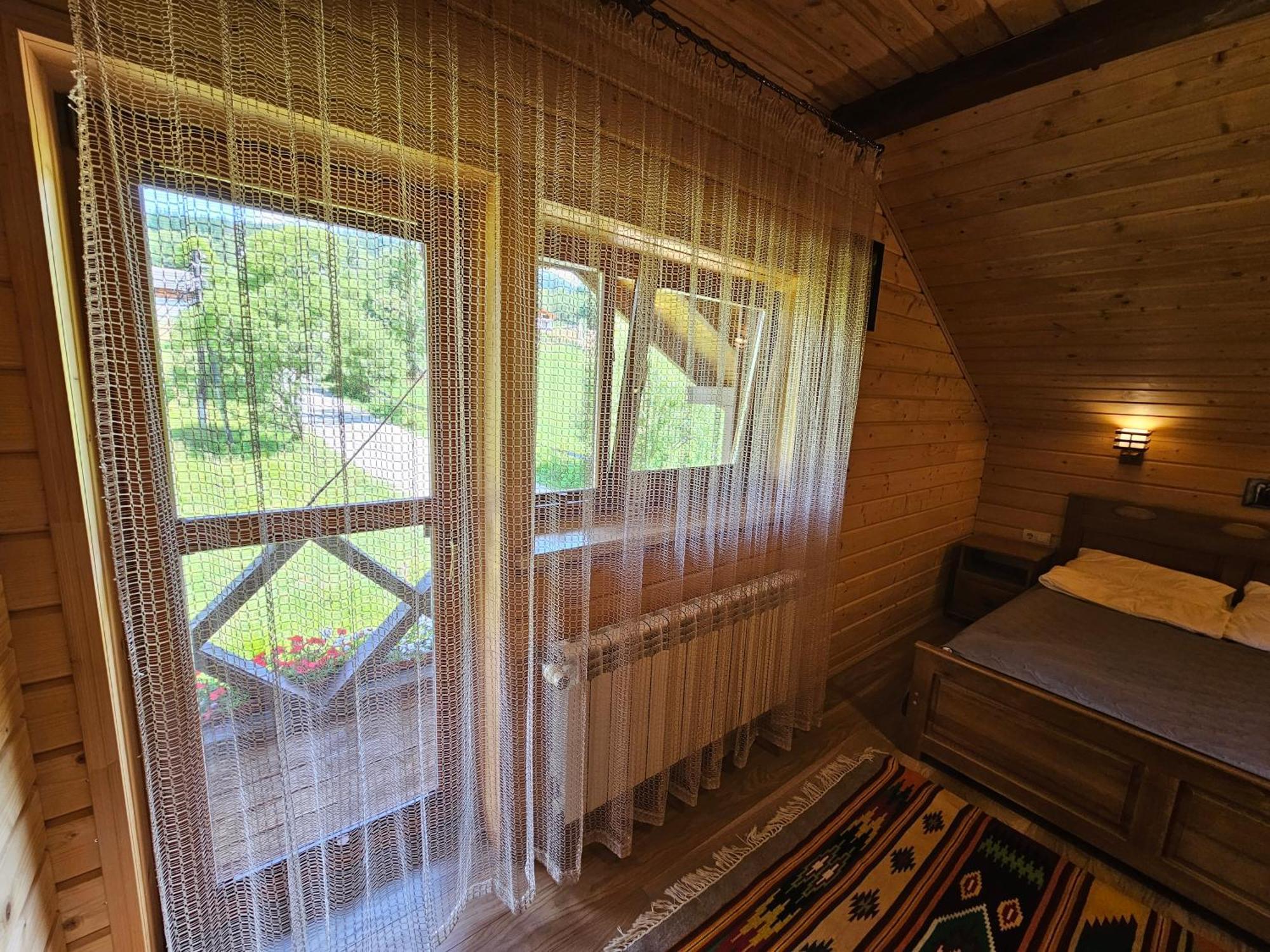 Guesthouse Kolo Druziv Tatariv Εξωτερικό φωτογραφία