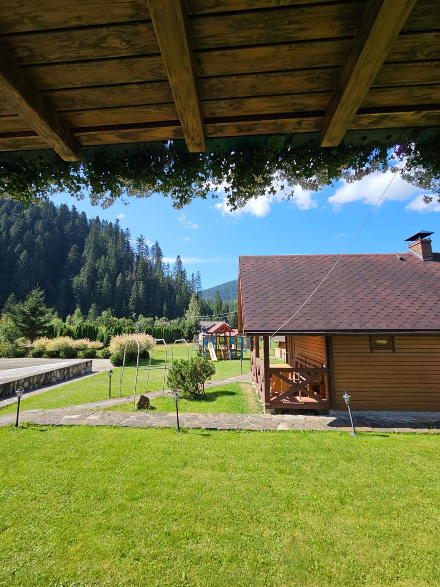 Guesthouse Kolo Druziv Tatariv Εξωτερικό φωτογραφία