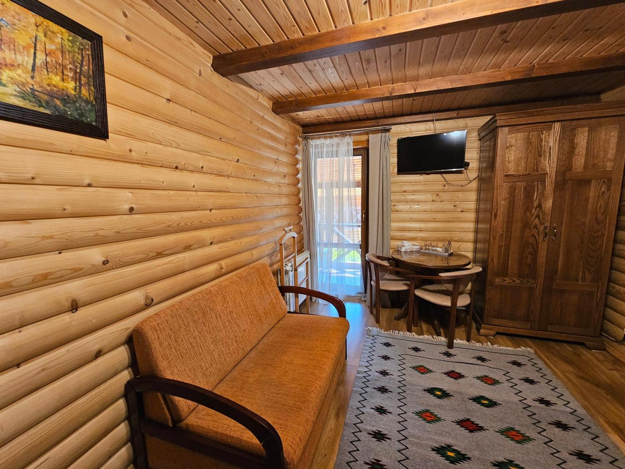 Guesthouse Kolo Druziv Tatariv Εξωτερικό φωτογραφία