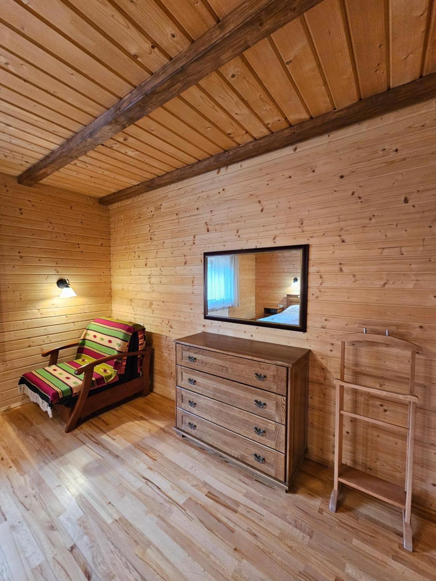 Guesthouse Kolo Druziv Tatariv Εξωτερικό φωτογραφία