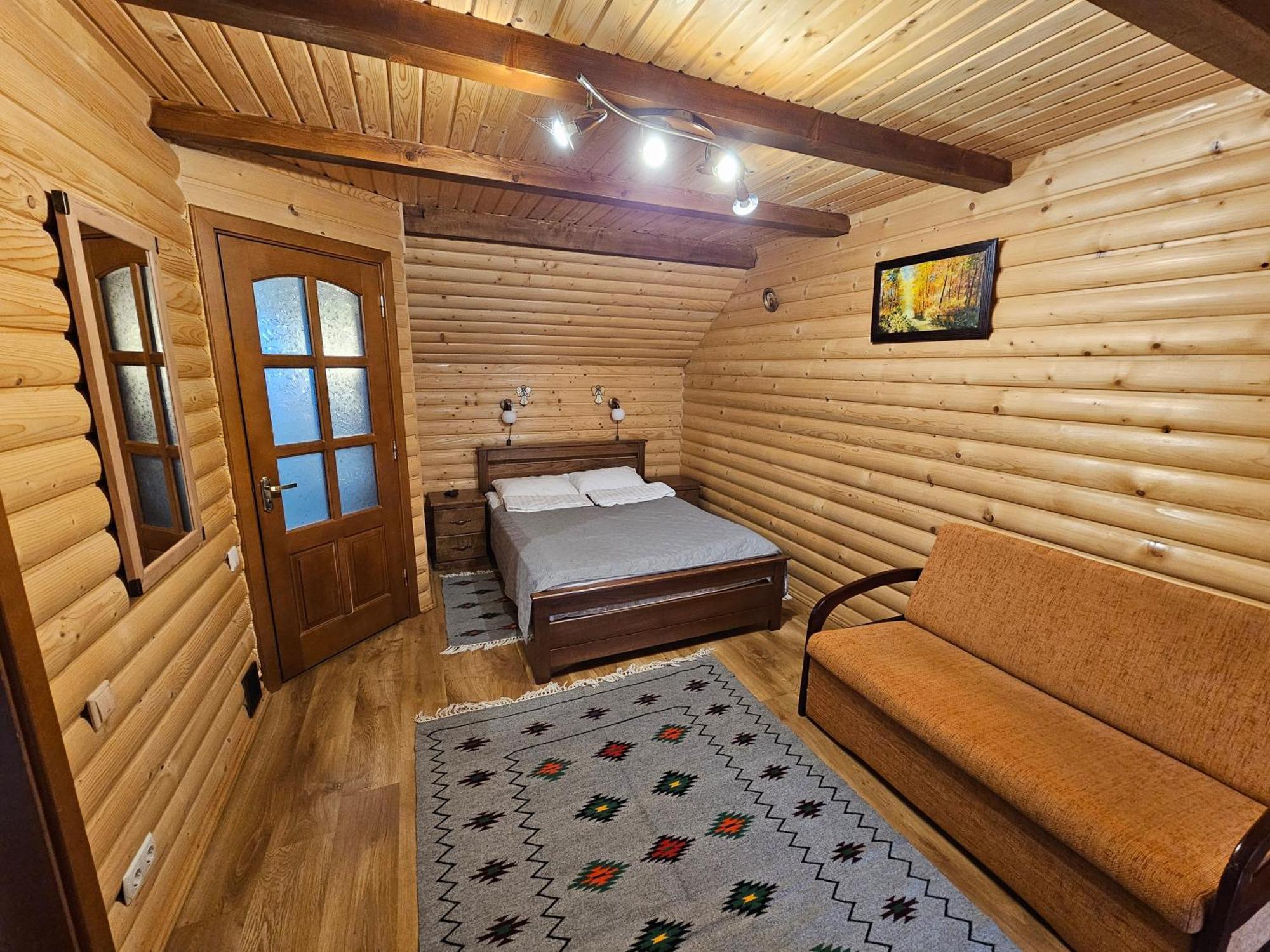 Guesthouse Kolo Druziv Tatariv Εξωτερικό φωτογραφία